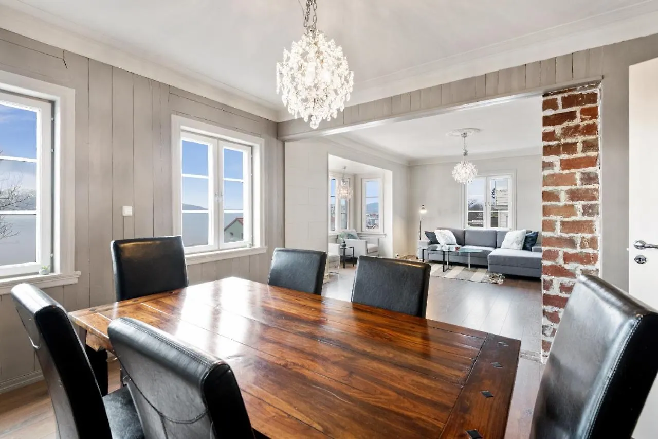Fantastic Apartment With Great View! Bergen